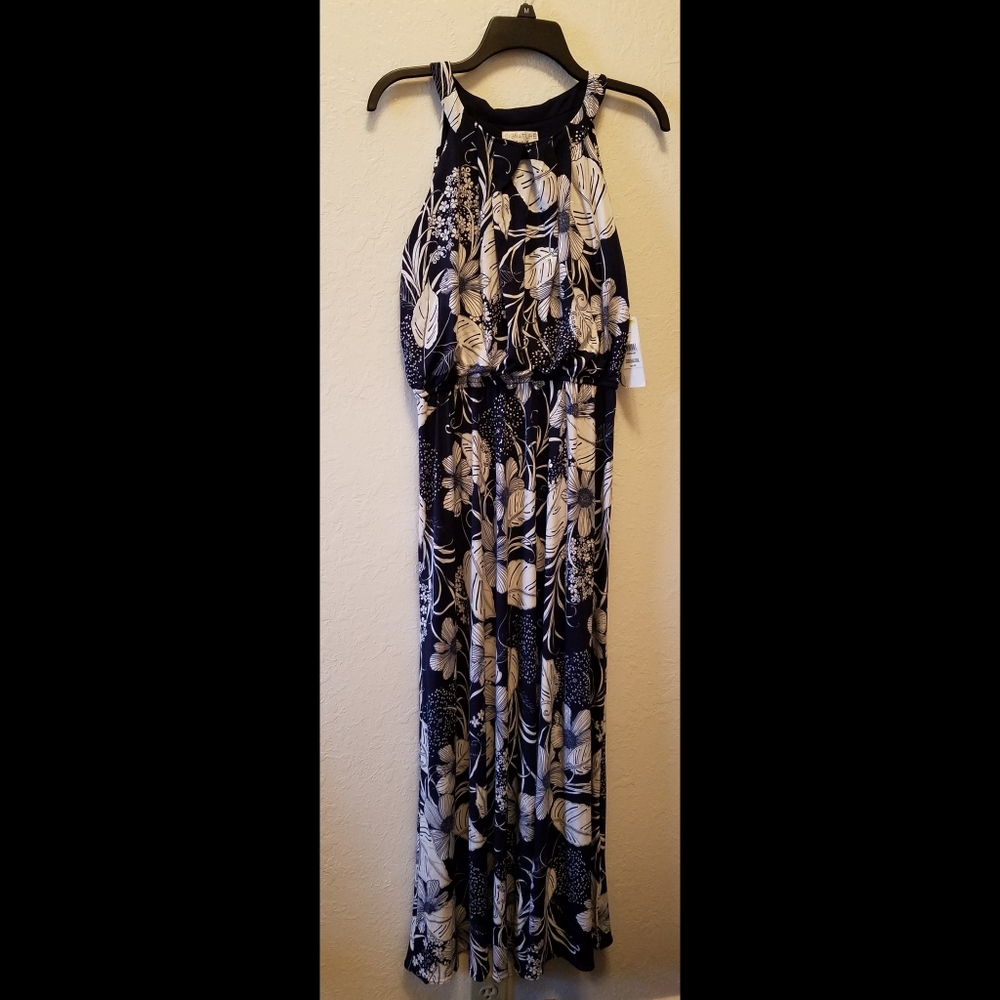Signature by Robbie Bee dress, Size M